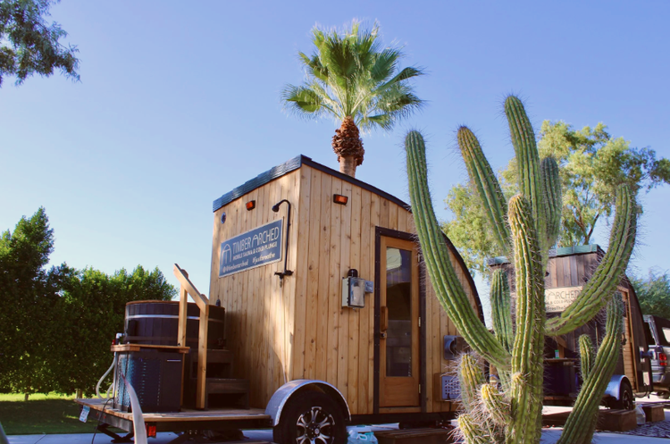 Sauna Custom et Location Mobile : Comment Transformer le Bois en Or en 2025